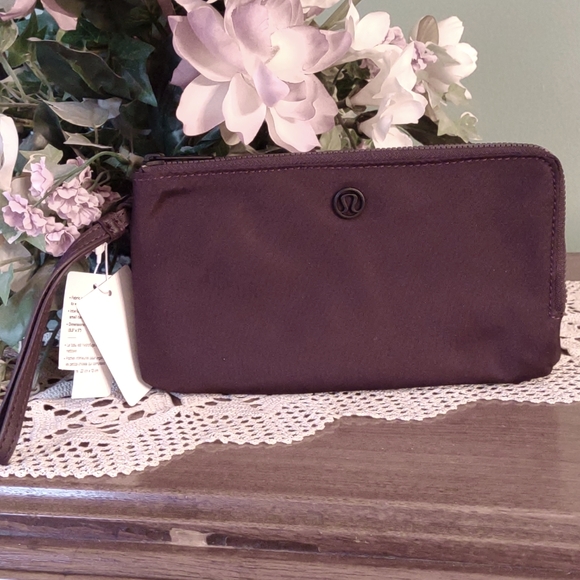 lululemon athletica Handbags - Lululemon Double Up Pouch NWT